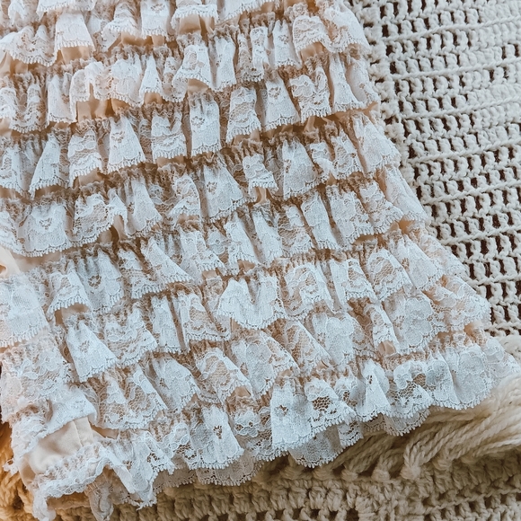 Vintage Coquette Cottagecore High Waisted Dainty Lace Petti Bloomer Shorts - Picture 5 of 10